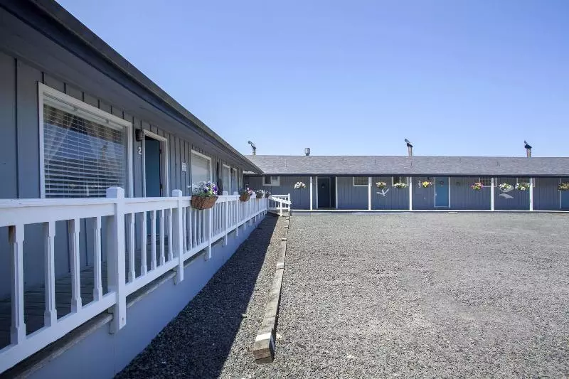Retkeilymaja Moolack Shores Inn