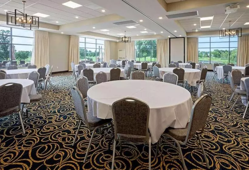 ホテル Little Crow Resort & Conference, Trademark By Wyndham