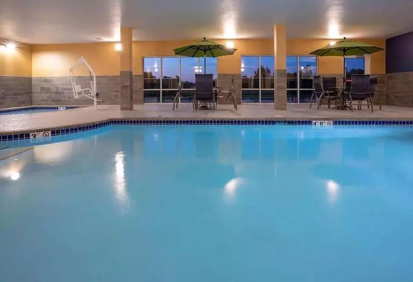 ホテル Little Crow Resort & Conference, Trademark By Wyndham