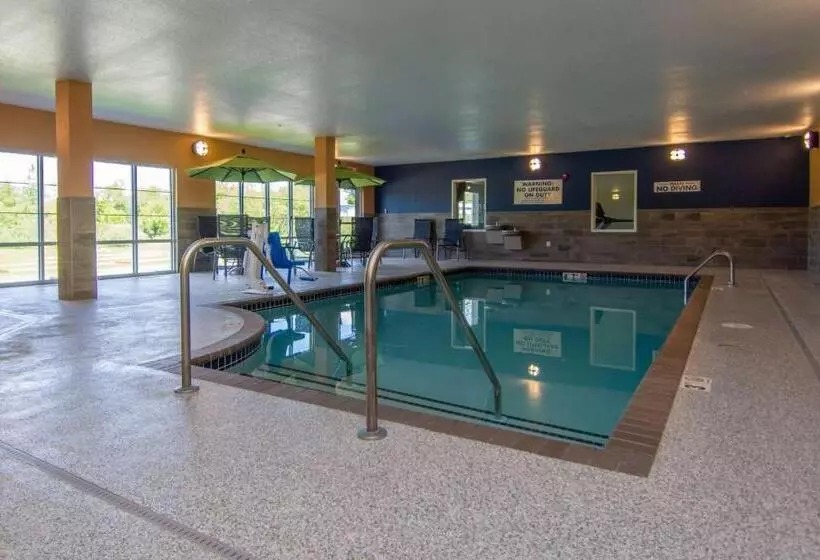 ホテル Little Crow Resort & Conference, Trademark By Wyndham