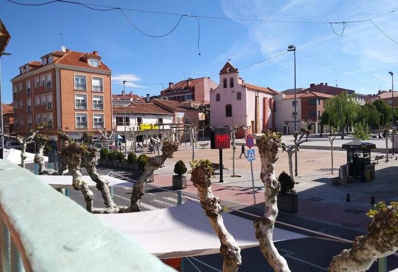 پانسیون El Portazgo Restaurante Hostal La Cisterniga