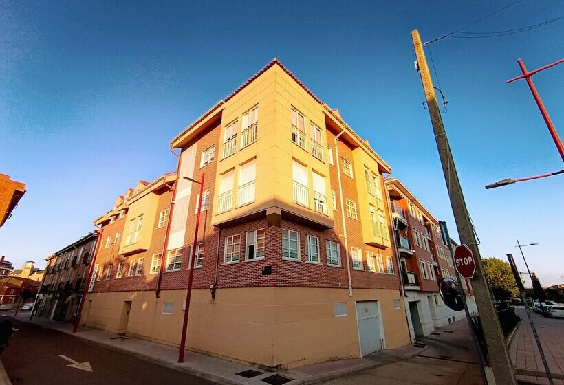 پانسیون El Portazgo Restaurante Hostal La Cisterniga