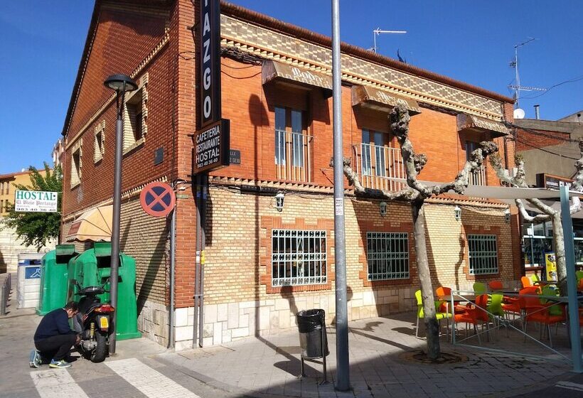 پانسیون El Portazgo Restaurante Hostal La Cisterniga