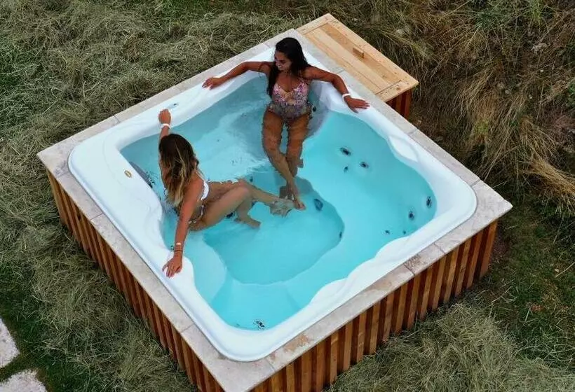 Lomakeskus Ca' Del Moro Wine Retreat