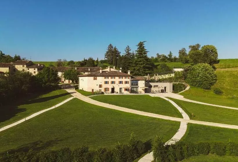 Lomakeskus Ca' Del Moro Wine Retreat