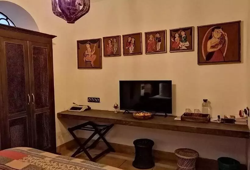 تختخواب و صبحانه Calcutta Bungalow