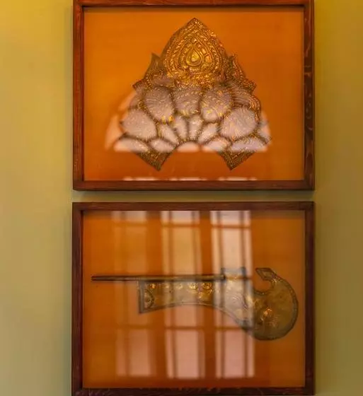 تختخواب و صبحانه Calcutta Bungalow