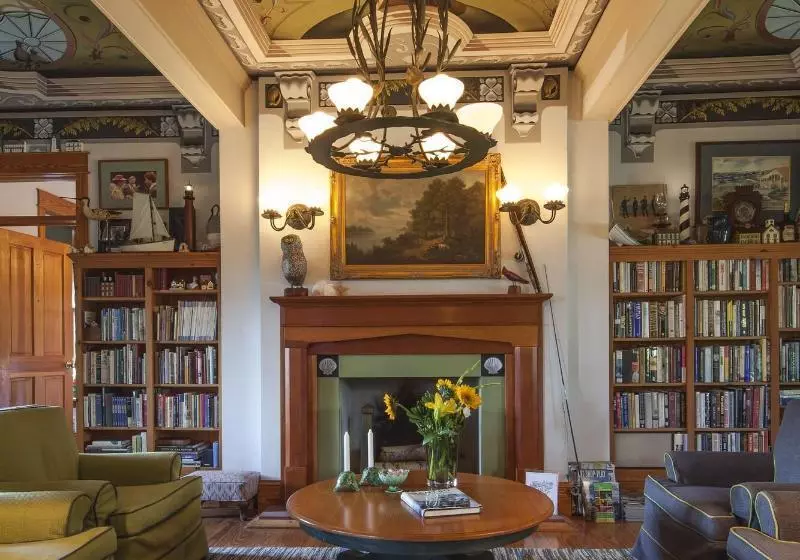 Aamiaismajoitus (B&B) Roanoke Island Inn