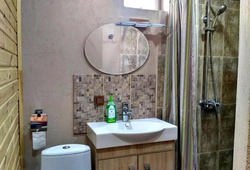 پانسیون Evergreen Guesthouse