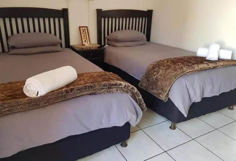 پانسیون Kgosi Lodge