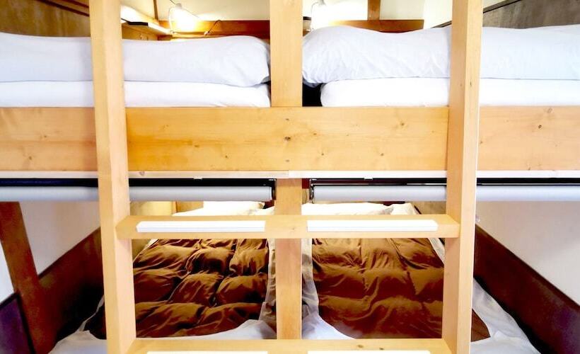 פנסיון Komatsuya