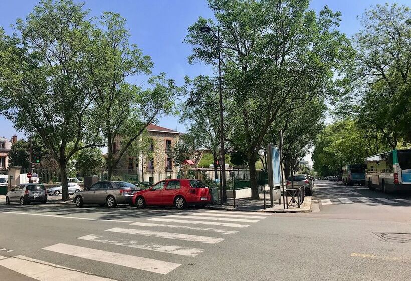 Пансион Maison Lavaud