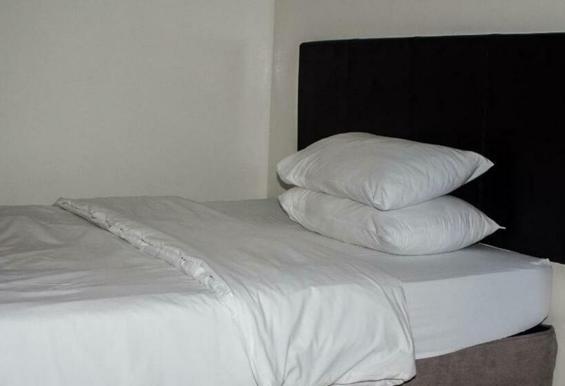 پانسیون Upi Guesthouse