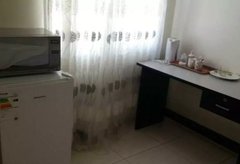 پانسیون Upi Guesthouse