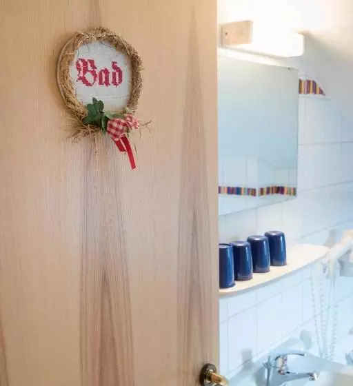 Pension Zum Ebenstein Am Donausteig