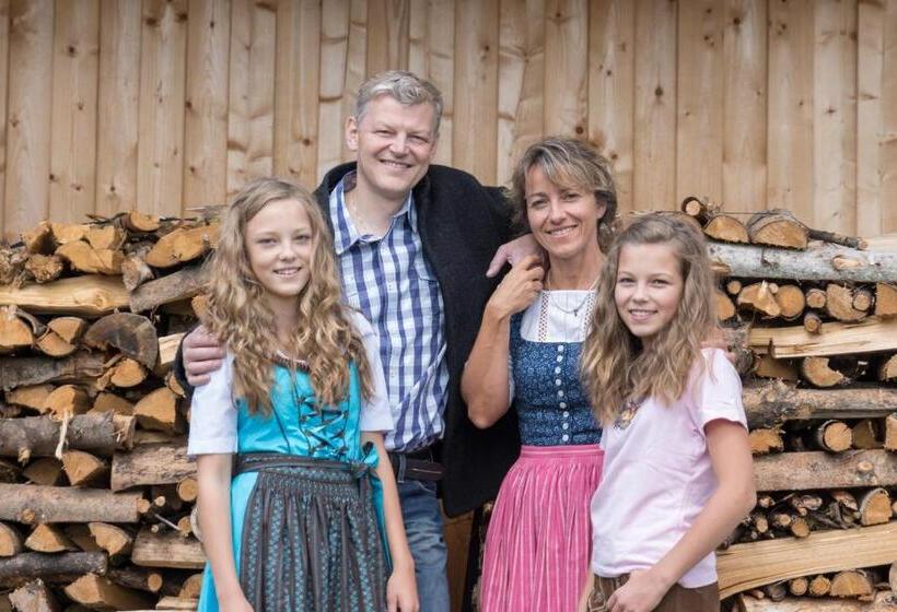 Pension Zum Ebenstein Am Donausteig