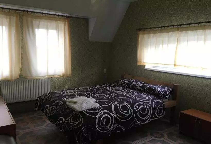 ユースホステル хостел автоскло