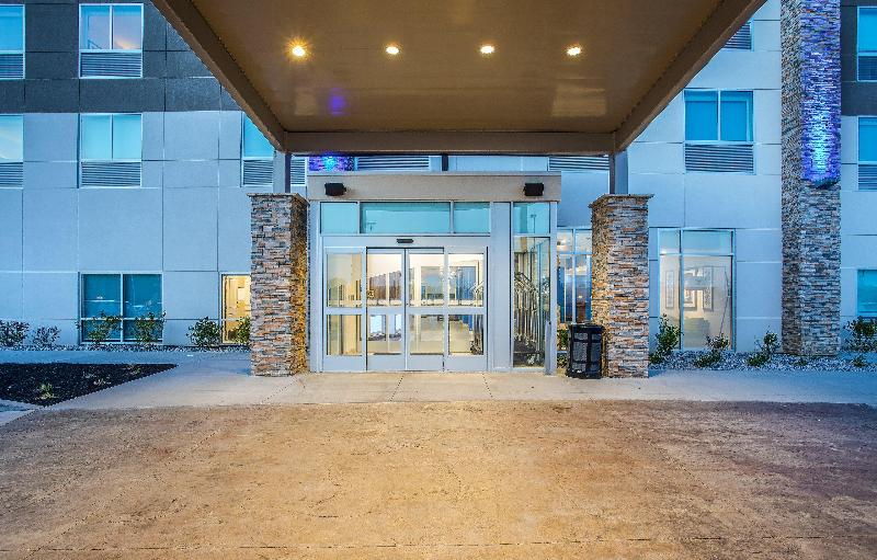 فندق Holiday Inn Express & Suites   Lexington W   Versailles, An Ihg