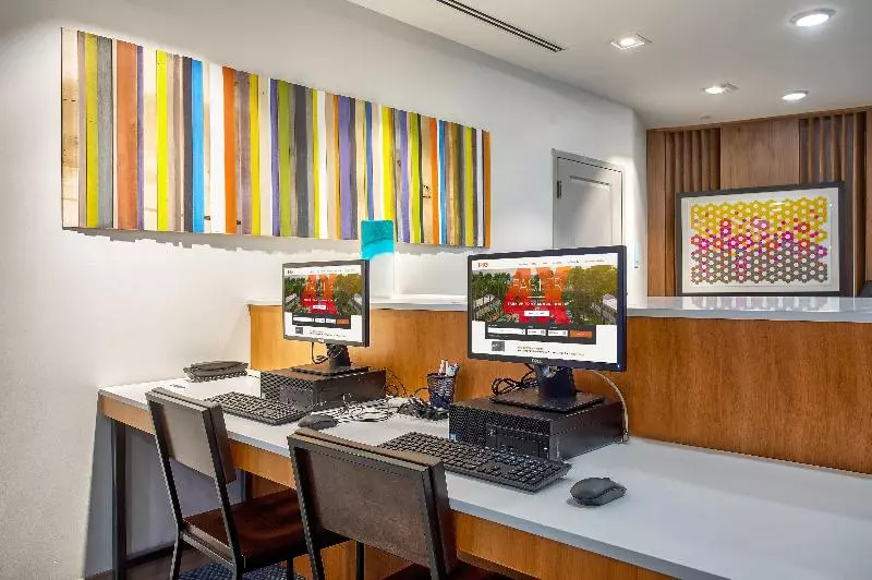 ホテル Holiday Inn Express & Suites   Lexington W   Versailles, An Ihg