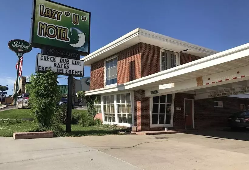 Lazy U Motel