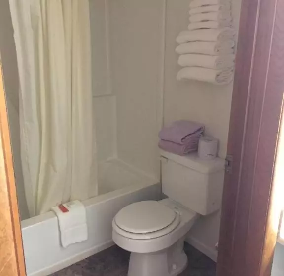 Lazy U Motel