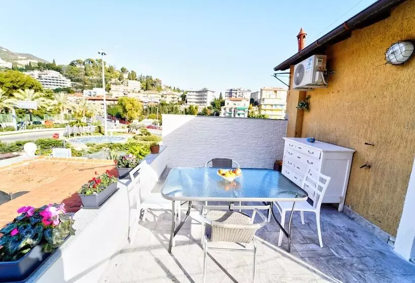 Bed & Breakfast My Home   Alassio