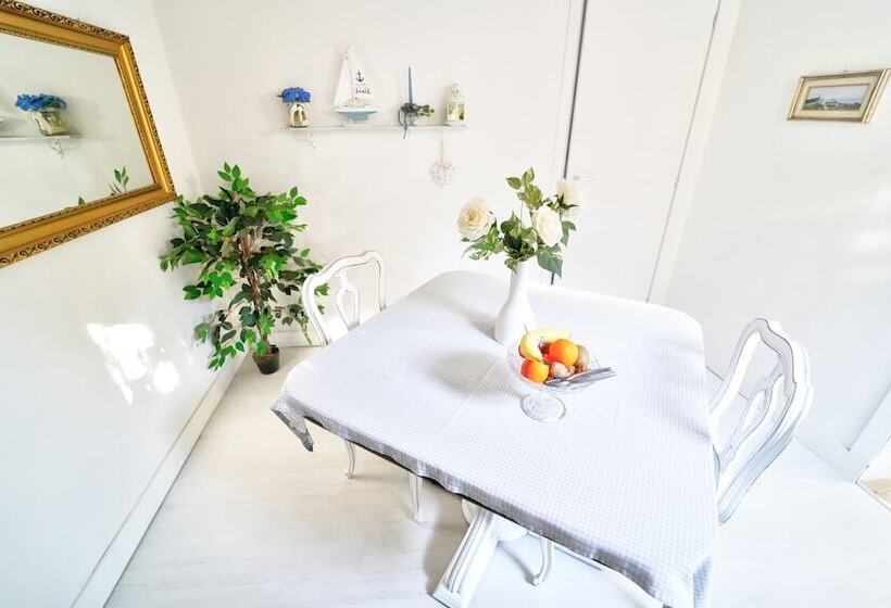 Bed & Breakfast My Home Alassio