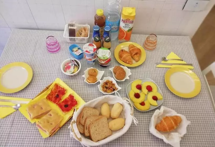 Bed & Breakfast My Home   Alassio