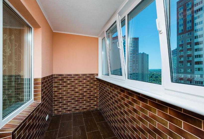 Nadobu Kiev Apart-
