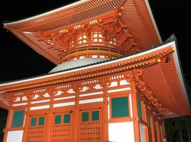 Majatalo Koyasan Guest House Tommy