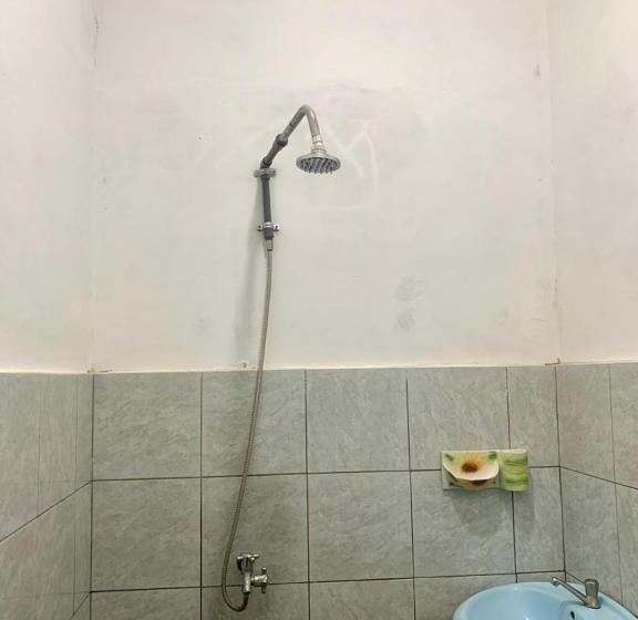 ユースホステル Penginapan Sedap Malam