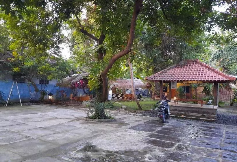 هاستل Penginapan Sedap Malam