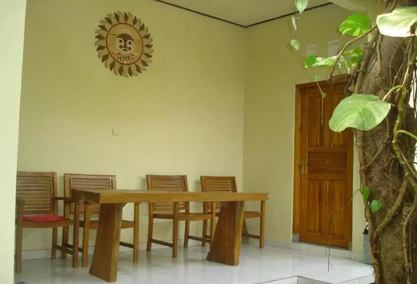 هاستل Penginapan Sedap Malam