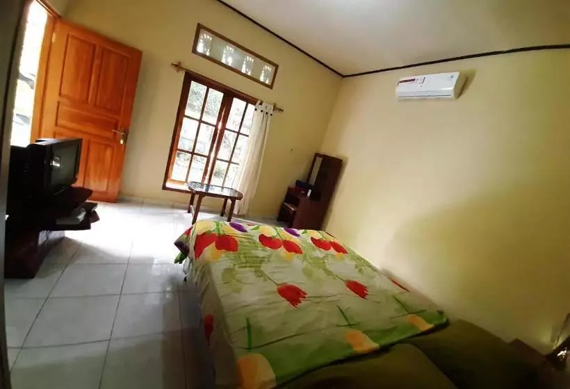 هاستل Penginapan Sedap Malam