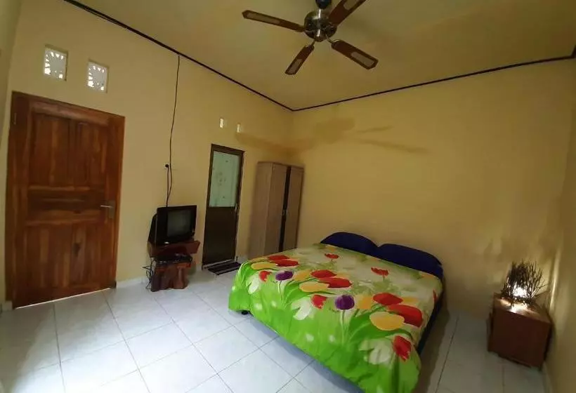 هاستل Penginapan Sedap Malam