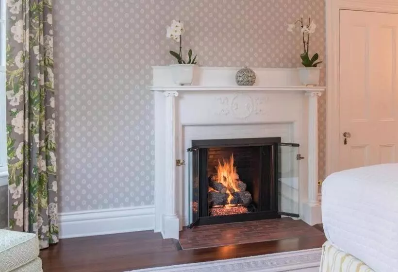 Aamiaismajoitus (B&B) Margin Street Inn