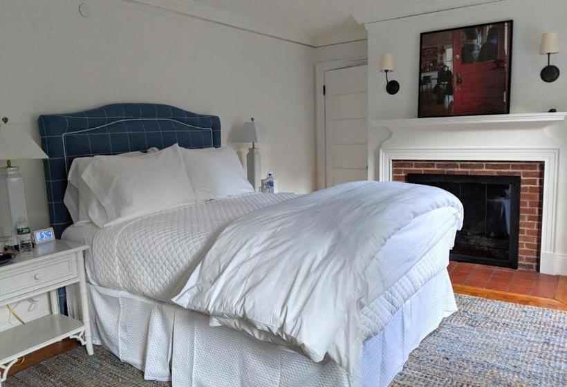 Bed and Breakfast Margin Street Inn