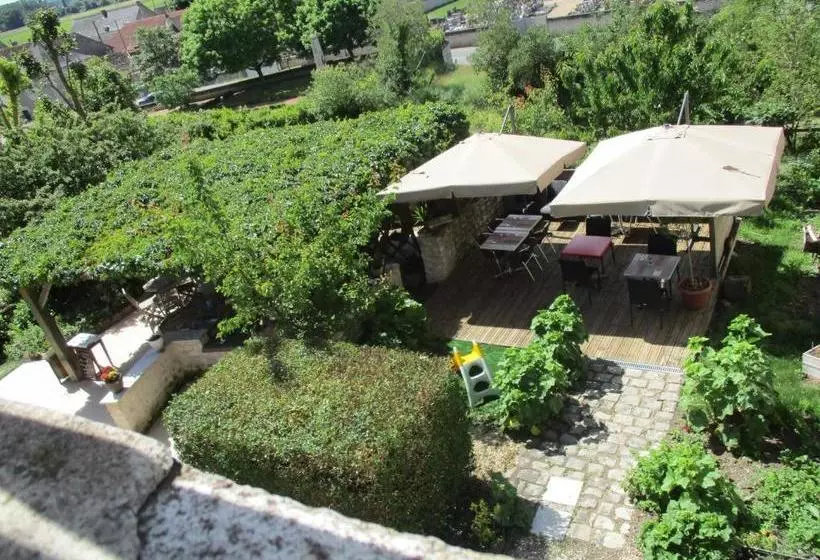 Hotelli Auberge Au Bon Accueil