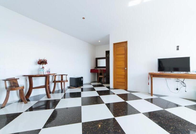 Szálloda Reddoorz Plus @ San Roque Roxas City