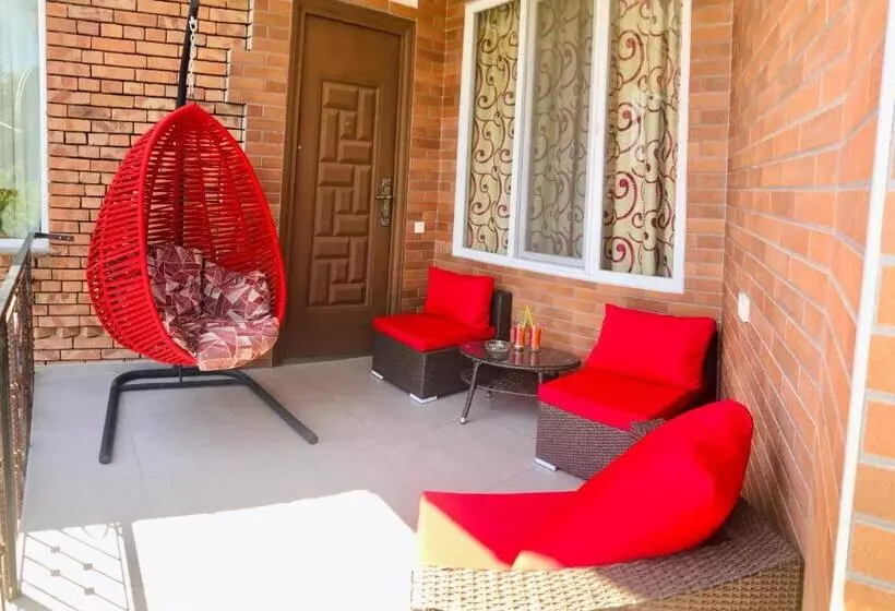 پانسیون Doors