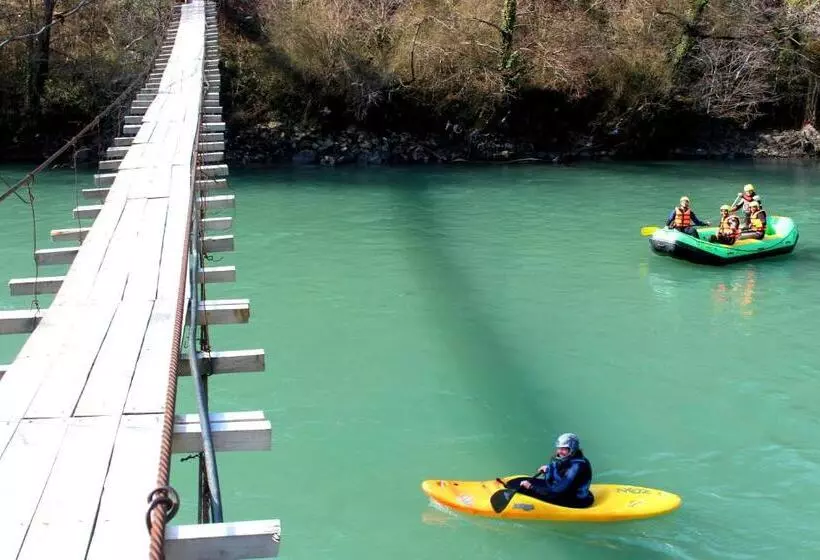 پانسیون Doors