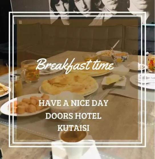 پانسیون Doors