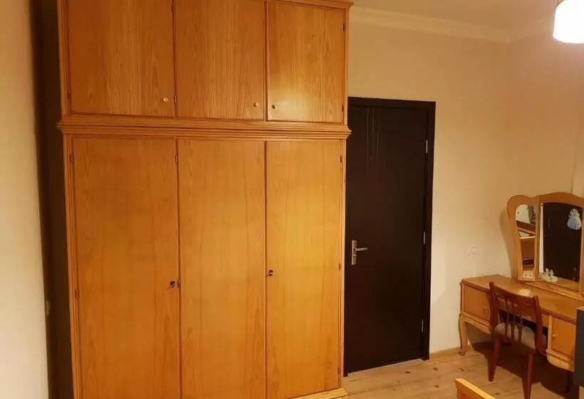 پانسیون Doors