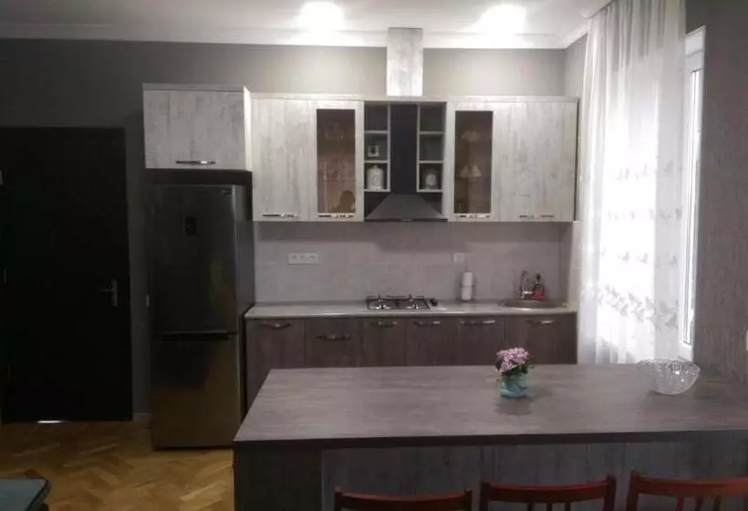 پانسیون Doors