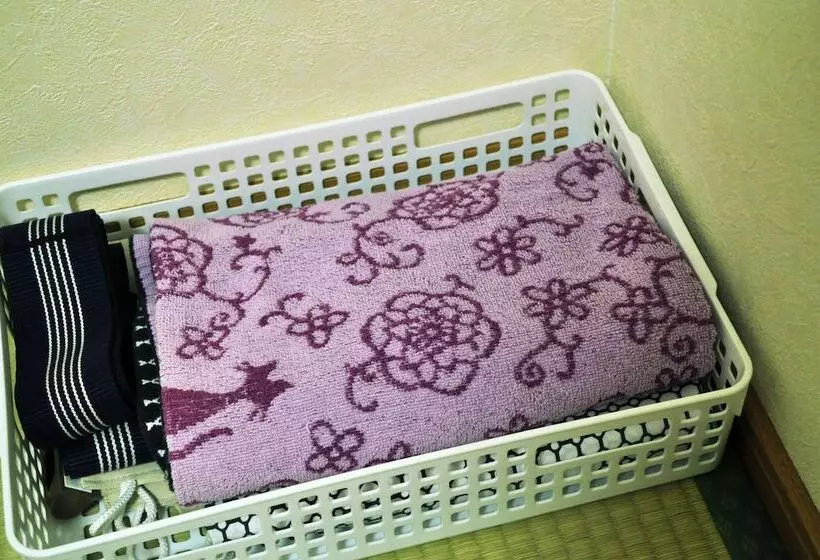 Majatalo Guest House Hide