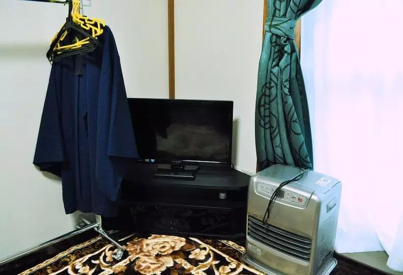 Majatalo Guest House Hide