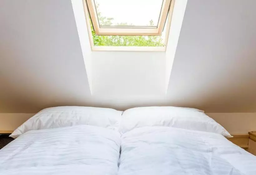 Majatalo U čmeláků