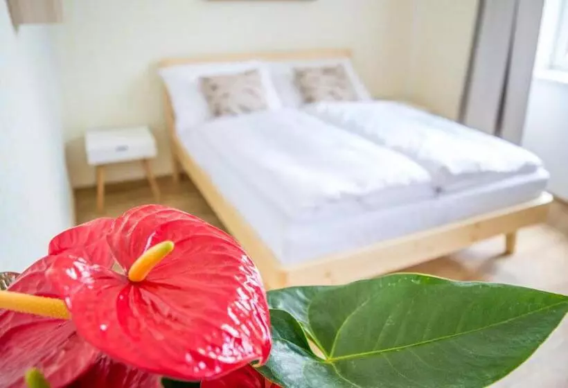 Majatalo U čmeláků