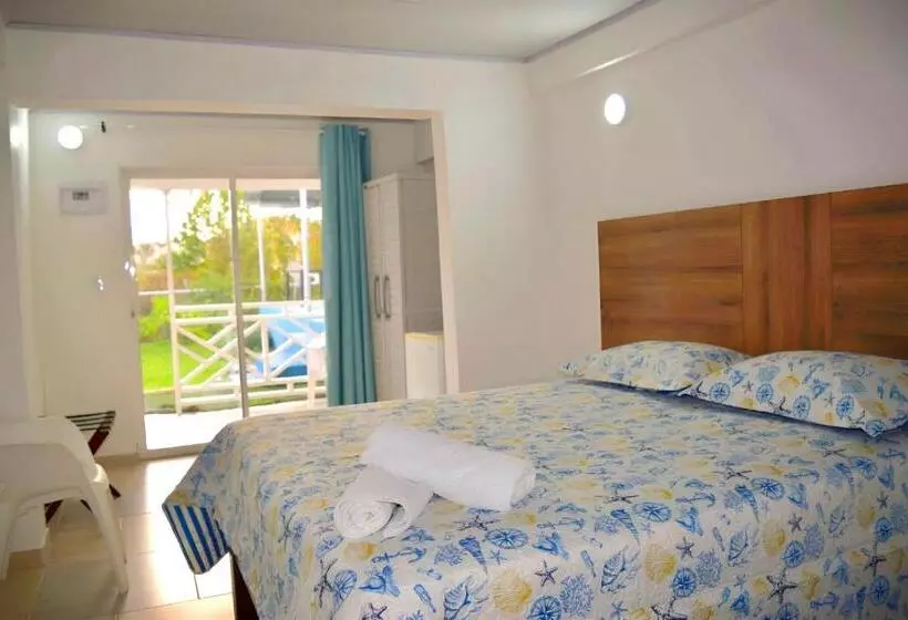 Retkeilymaja Camp Inn Colors Providencia