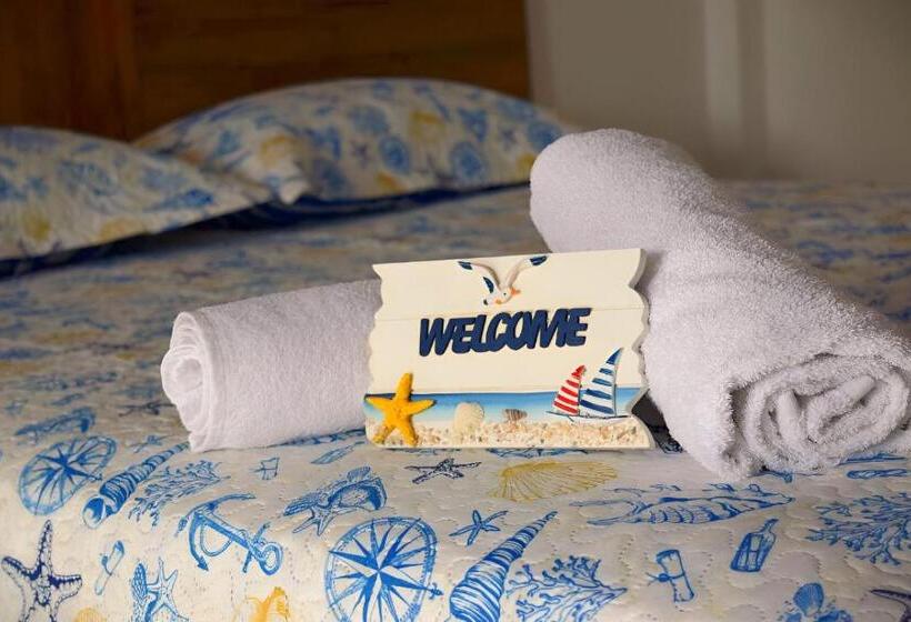 ユースホステル Camp Inn Colors Providencia